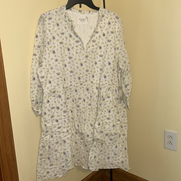 HYACINTH HOUSE

Sweet Floral Amelia Mini Dress - Picture 7 of 10